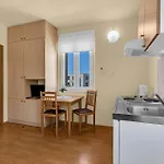 Studios Jakov