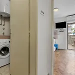 Studios Jakov